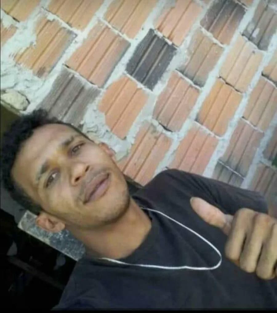 Homem ÃÂ© morto com tiro no peito em Colinas do Tocantins