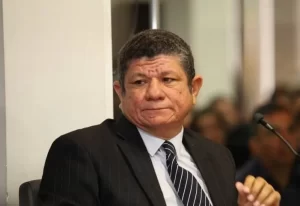 Parecer sobre jornada dos servidores da saÃÂºde do deputado Ivory de Lira ÃÂ© aprovado por unanimidade