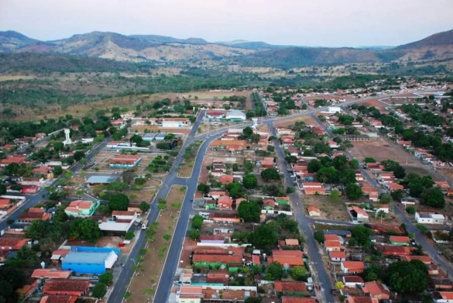 Ex-prefeito, presidente da CÃÂ¢mara e vereadores sÃÂ£o alvo de operaÃÂ§ÃÂ£o Midas da Policia Civil por crime de lavagem de dinheiro em ColmÃÂ©ia