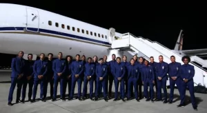 SeleÃÂ§ÃÂ£o brasileira desembarcou na RÃÂºssia, neste domingo (10)