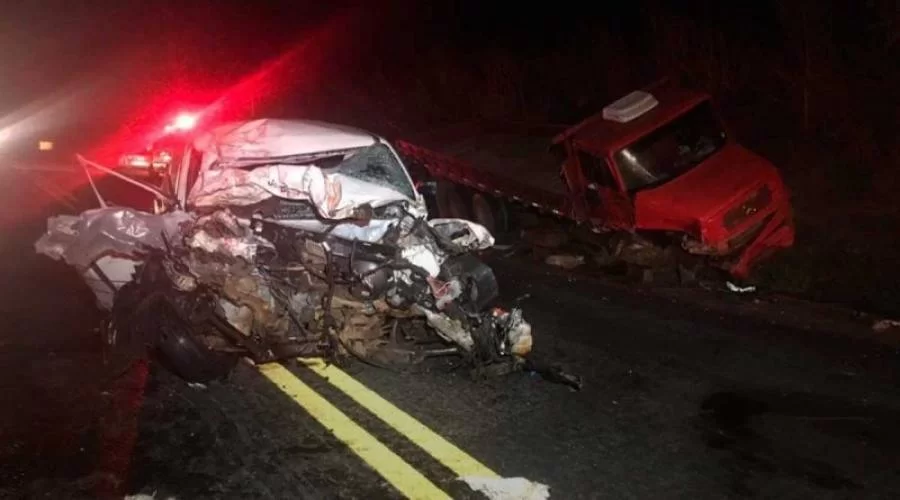 Acidente grave mata jovem e deixa dois feridos prÃÂ³ximo a WanderlÃÂ¢ndia