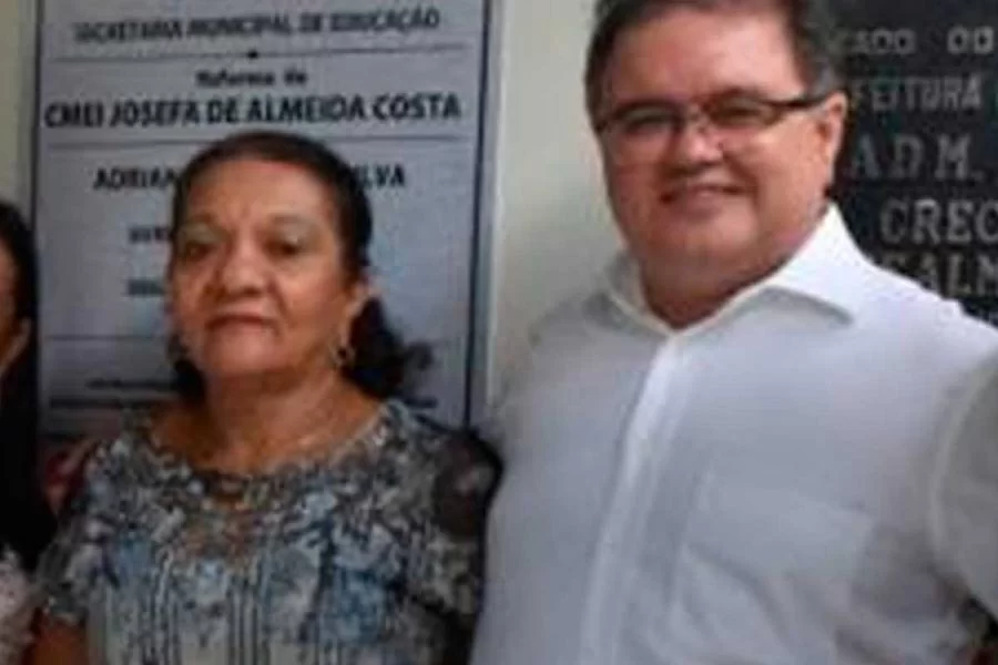 Vereadora da base pode fazer oposiÃÂ§ÃÂ£o ao prefeito Adriano Rabelo e sair candidata a prefeita de Colinas