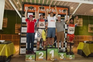 Shopping da Capital sediou premiaÃÂ§ÃÂ£o do 4ÃÂº Rally Baja JalapÃÂ£o 500, na noite deste domingo