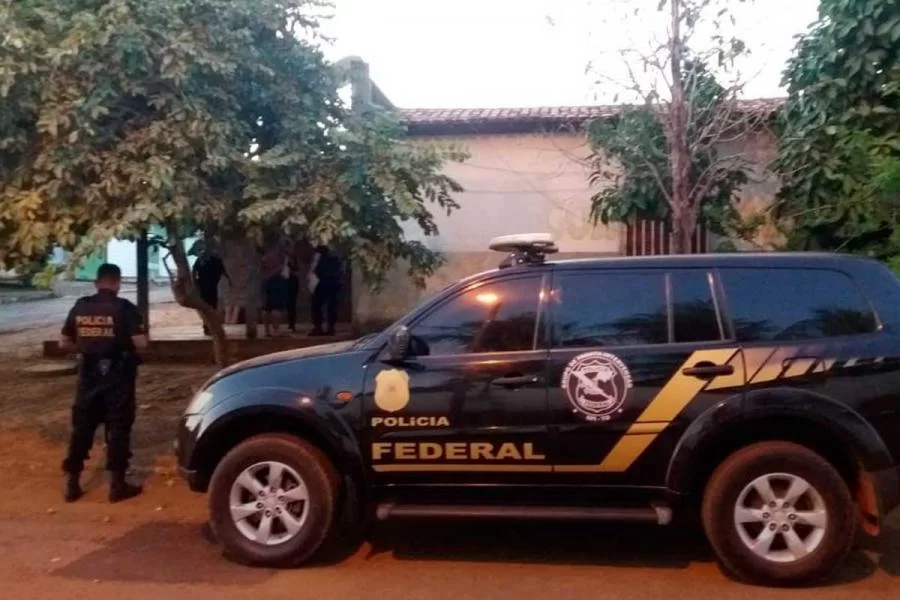PF faz operaÃÂ§ÃÂ£o contra fraudes para obter armas de fogo junto ao ÃÂ³rgÃÂ£o no Tocantins
