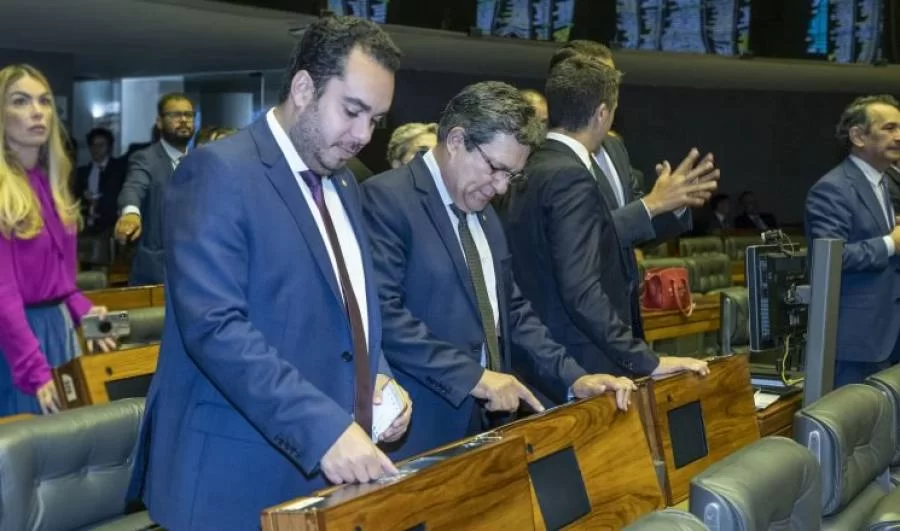 CÃÂ¢mara aprova Reforma da PrevidÃªncia em segundo turno; Damaso foi a favor