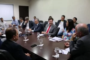 InstituiÃÂ§ÃÂµes do sistema judiciÃÂ¡rio se reÃÂºnem para dialogar sobre a implantaÃÂ§ÃÂ£o nacional do E-PROC