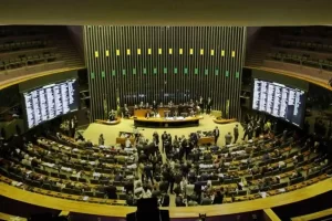 Projeto que amplia posse de arma em propriedade rural ÃÂ© aprovado