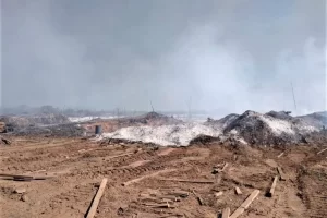 Madereira pega fogo em DuerÃÂ© e Corpo de Bombeiros Militar ÃÂ© acionado