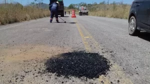 Governo realiza manutenÃÂ§ÃÂ£o em 1,1 mil quilÃÂ´metros de rodovias da regiÃÂ£o de Gurupi