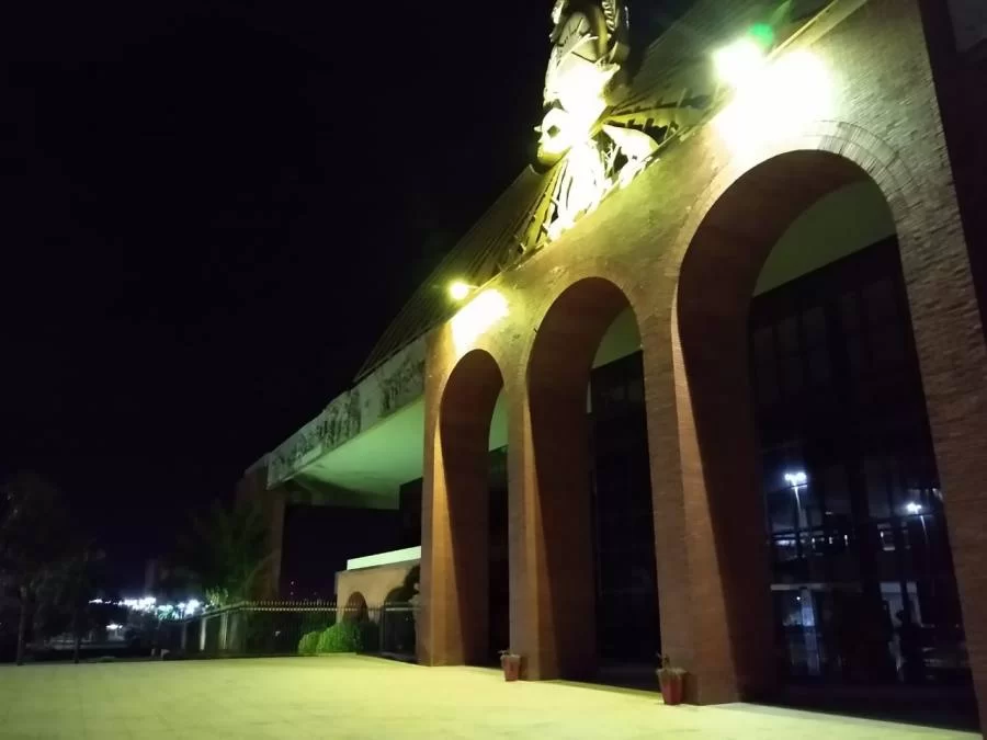 PalÃÂ¡cio Araguaia recebe iluminaÃÂ§ÃÂ£o especial para destacar importÃÂ¢ncia do Setembro Amarelo
