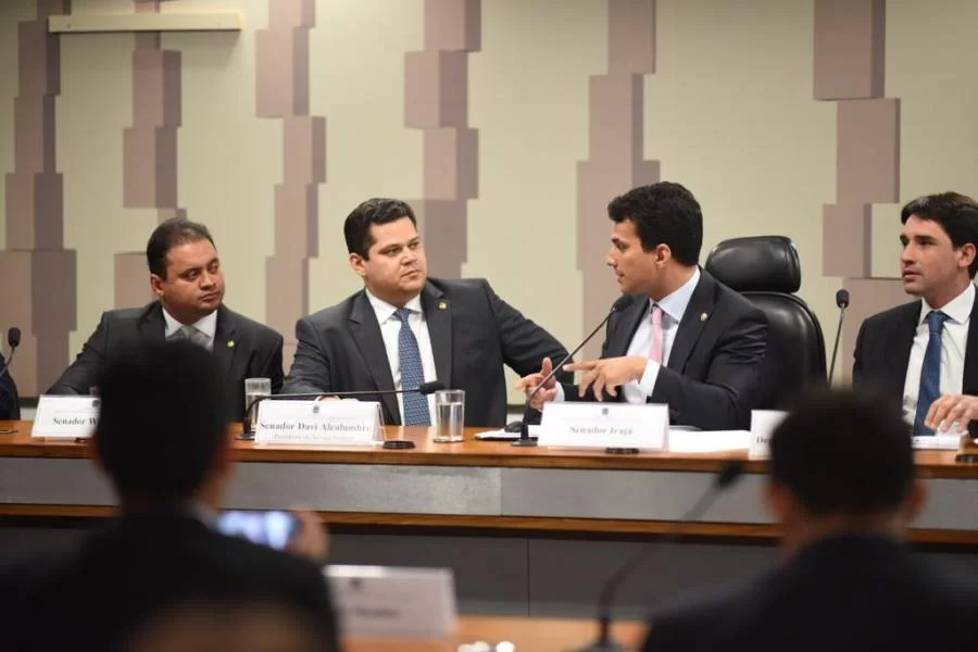 IrajÃÂ¡ assume presidÃªncia da Frente Parlamentar da Juventude no Senado