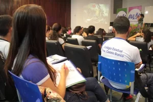 Concluintes do ensino mÃÂ©dio de escolas pÃÂºblicas serÃÂ£o isentos da taxa do Enem 2018