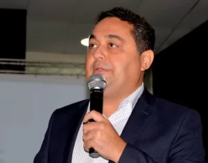 Encontro TÃÂ©cnico do FNDE atende demanda por qualificaÃÂ§ÃÂ£o   dos agentes municipais de EducaÃÂ§ÃÂ£o, afirma ATM