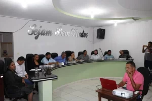 Por 5 ÃÂ¡ 4 CÃÂ¢mara de Vereadores aprova emprÃÂ©stimo de R$ 8 milhÃÂµes a Bandeirantes