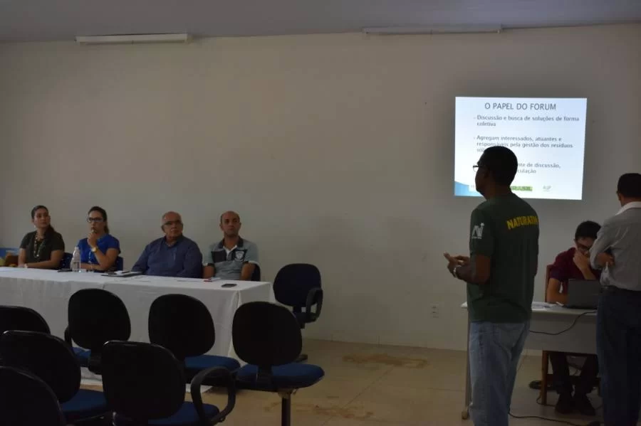 GestÃÂ£o de resÃÂ­duos sÃÂ³lidos serÃÂ¡ debatida no FÃÂ³rum Lixo & Cidadania em Colinas