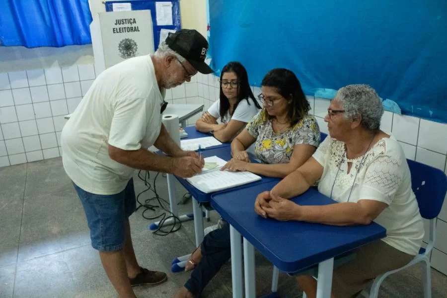 Colinas do Tocantins: ConheÃÂ§a os novos conselheiros tutelares eleitos