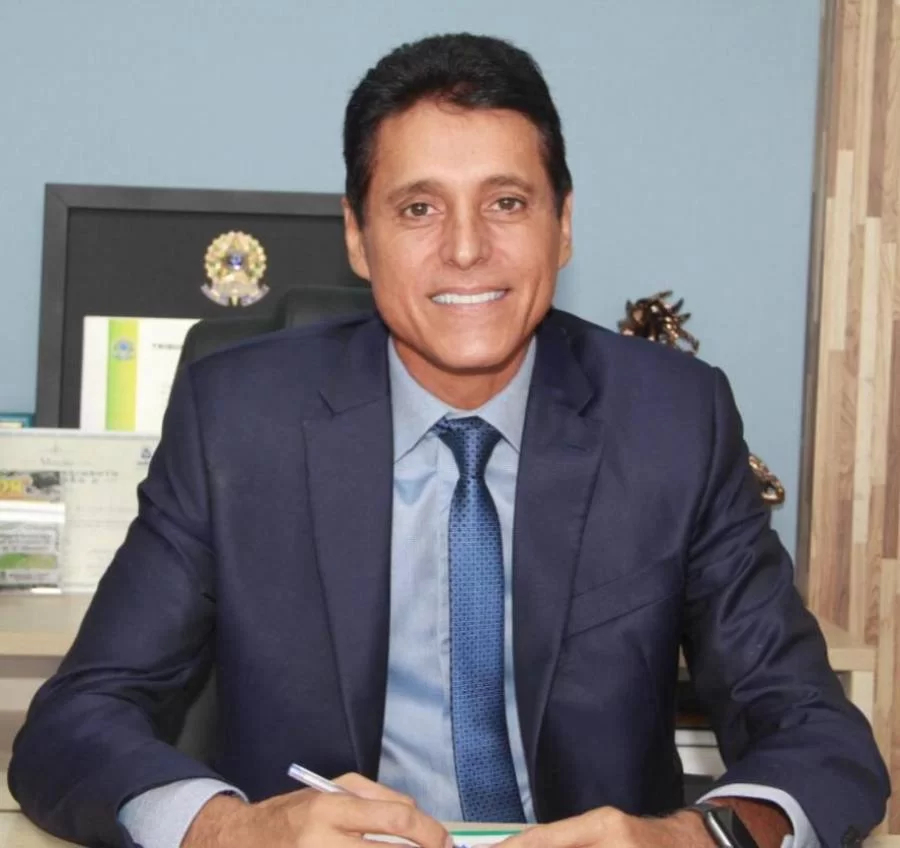 MudanÃÂ§a no MDB: Marcelo se licencia e Nilton Franco assume presidÃªncia