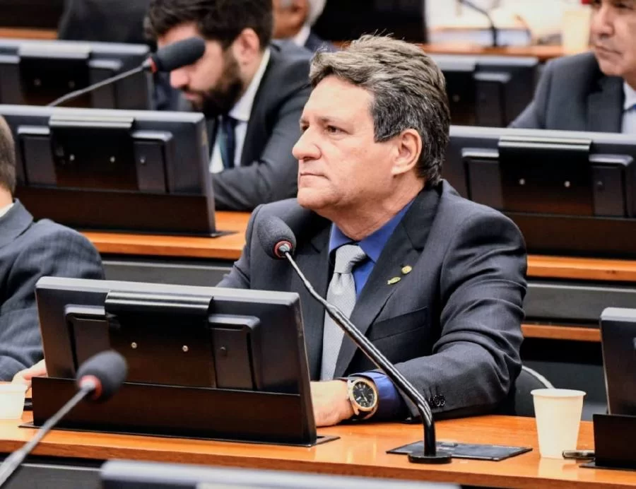 Damaso vota pela criaÃÂ§ÃÂ£o da polÃÂ­cia penal