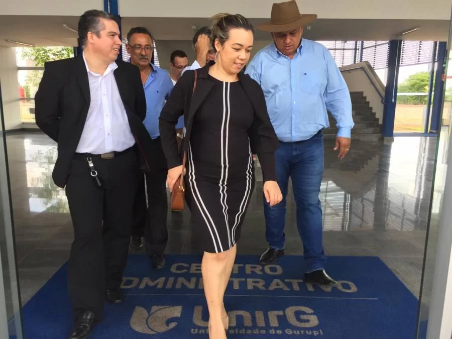 Deputado Ivan Vaqueiro comemora uniÃÂ£o de lideranÃÂ§as polÃÂ­ticas em prol da EducaÃÂ§ÃÂ£o de ParaÃÂ­so