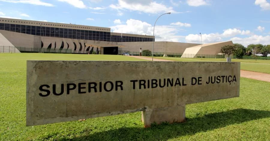 Terceira Turma restabelece indenizaÃÂ§ÃÂ£o de R$ 10 mil por atraso na entrega de imÃÂ³vel do Minha Casa, Minha Vida