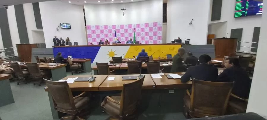 Sem quÃÂ³rum, projetos e requerimentos nÃÂ£o sÃÂ£o votados na Assembleia nesta terÃÂ§a