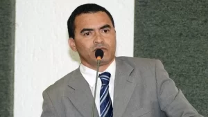 Wanderley  afirma que na prÃÂ³xima semana, governo deverÃÂ¡ convocar aprovados nos concurso da PC e da Cidadania e JustiÃÂ§a