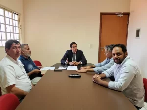 Nilton Franco reÃÂºne com membros do MDB de Colmeia