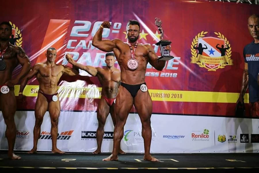 Atleta Fisiculturista Colinense, consegue classificaÃÂ§ÃÂ£o em brasileiro