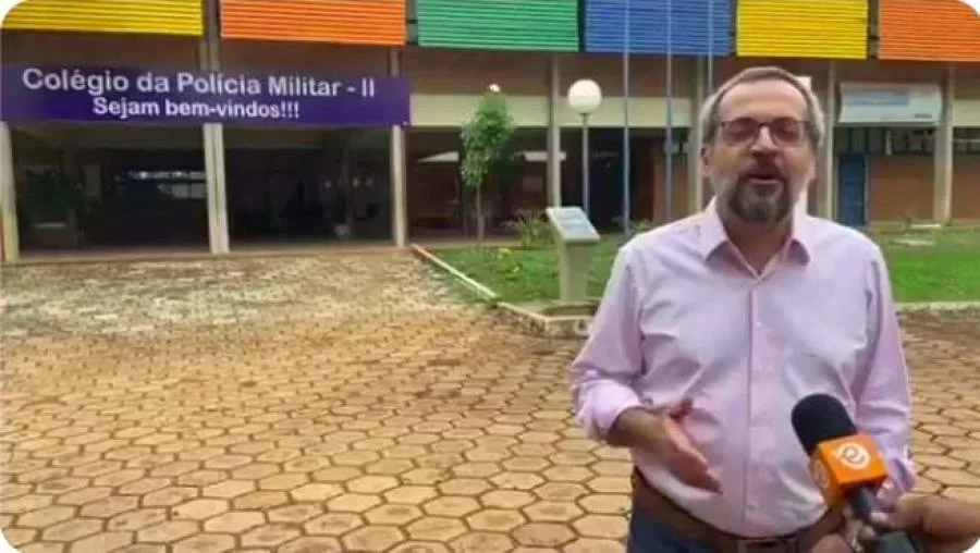 Governo do Tocantins e prefeitura de Palmas sÃÂ£o pegos de surpresa com presenÃÂ§a de Ministro da EducaÃÂ§ÃÂ£o que veio acompanhar aplicaÃÂ§ÃÂ£o de provas