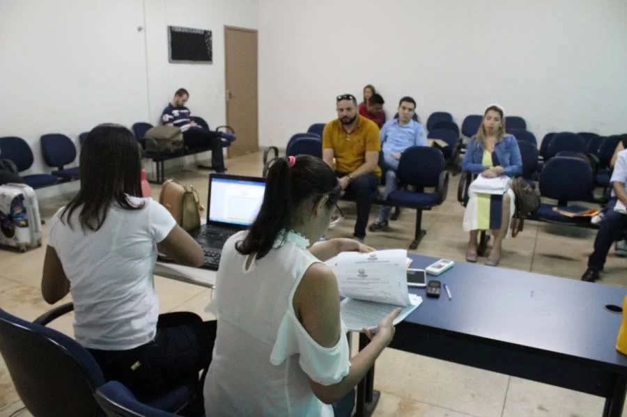 Empresas para licitaÃÂ§ÃÂ£o de pavimentaÃÂ§ÃÂ£o em Colinas realizam credenciamento