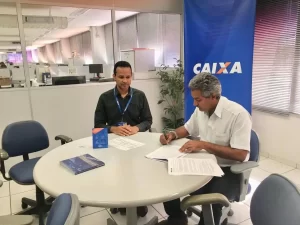 Prefeito de Palmeirante assina convÃªnio que irÃÂ¡ viabilizar obras de pavimentaÃÂ§ÃÂ£o asfÃÂ¡ltica