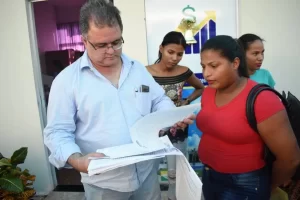 Adriano Rabelo protocola na CÃÂ¢mara projeto que beneficiarÃÂ¡ famÃÂ­lias com doaÃÂ§ÃÂµes de lotes