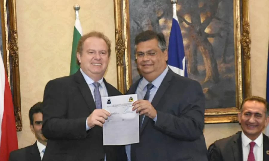 Governadores Mauro Carlesse e FlÃÂ¡vio Dino firmam protocolo visando construÃÂ§ÃÂ£o da ponte entre FiladÃÂ©lfia e Carolina no MaranhÃÂ£o