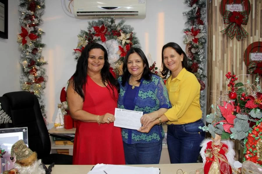 Vereadora Eneilta de Aragominas se filia ao Progressistas