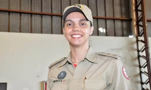 InÃÂ©dito: Mulher passa a comandar pela 1Ãª vez comando de um batalhÃÂ£o no TO