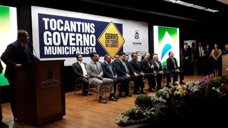 Presidente do Senado ÃÂ© agraciado com titulo de cidadÃÂ£o Tocantinense