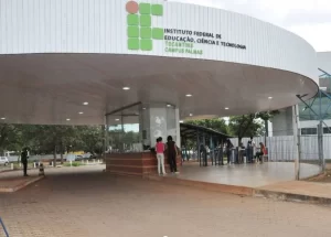 Liminar do MPF suspende exoneraÃÂ§ÃÂ£o de cargos em comissÃÂ£o e gratificaÃÂ§ÃÂµes de servidores de instituiÃÂ§ÃÂµes federais de ensino