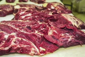 PreÃÂ§o da carne cai para o consumidor, diz MinistÃÂ©rio da Agricultura