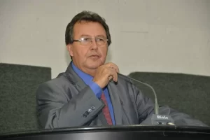 Deputado Vilmar critica interdiÃÂ§ÃÂ£o em hospital de Formoso do Araguaia