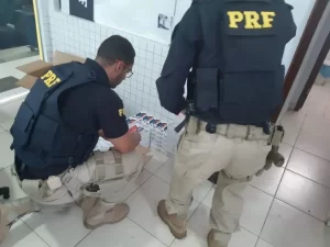 PolÃÂ­cia apreende mais de 120 aparelhos de celular transportados ilegalmente