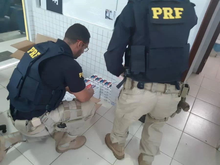 PolÃÂ­cia apreende mais de 120 aparelhos de celular transportados ilegalmente