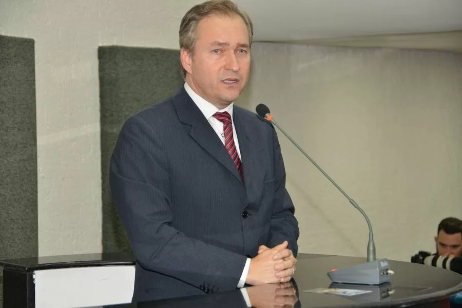 Alan Barbiero comunica saÃÂ­da do PSB e ida para o Podemos, de Ronaldo Dimas