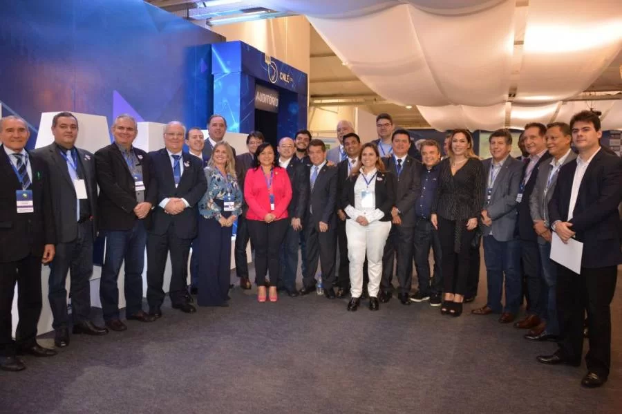 Luana ÃÂ© eleita primeira tesoureira na diretoria da Unale