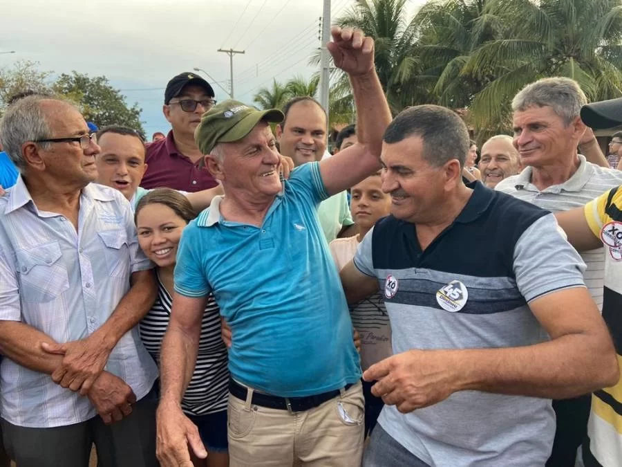 Dircineu Bolina ÃÂ© eleito prefeito com 53,96% dos votos