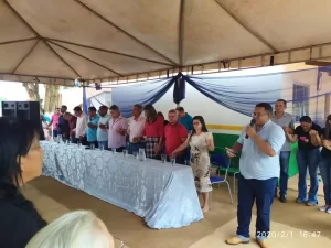 Escola ÃÂ© inaugurada em zona rural no municipio de Palmeirante no Tocantins