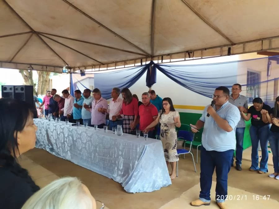 Escola ÃÂ© inaugurada em zona rural no municipio de Palmeirante no Tocantins
