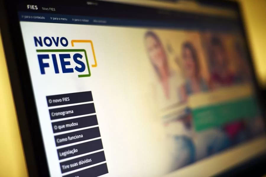 InscriÃÂ§ÃÂµes para o Fundo de Financiamento Estudantil comeÃÂ§am nesta quarta-feira e seguem atÃÂ© dia 12