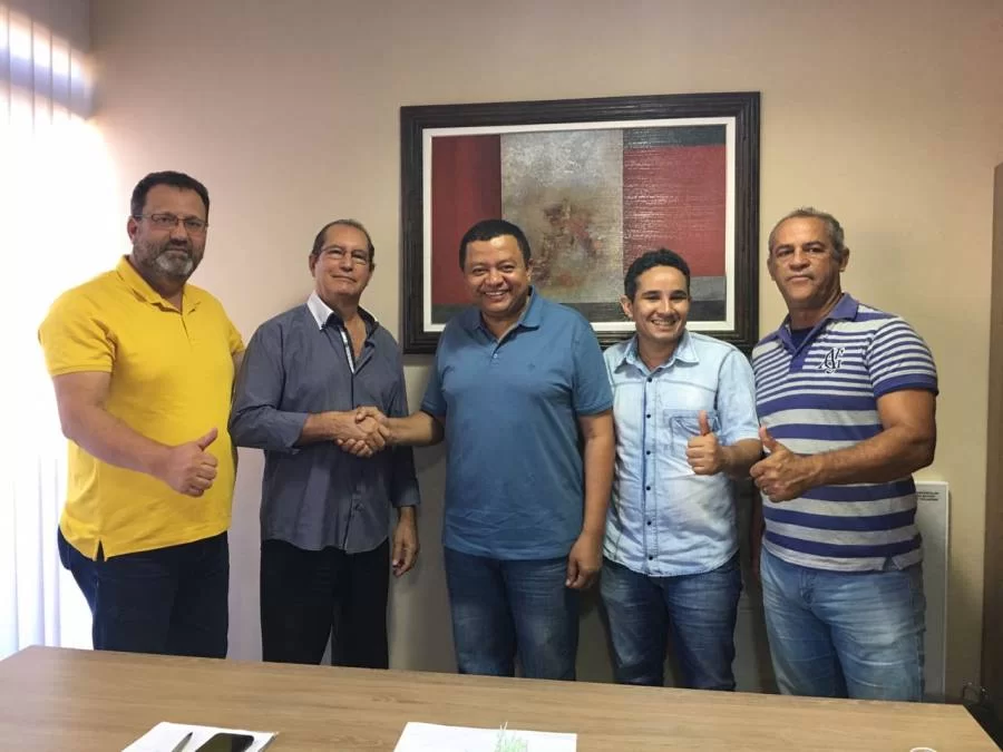 MÃÂ¡rlon Reis recebe apoio do PRTB para sua prÃÂ©-candidatura ao Governo na eleiÃÂ§ÃÂ£o de outubro