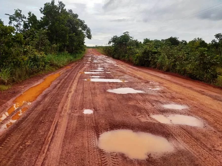 Lizarda sente isolamento em meio a um extenso territÃÂ³rio e sem pavimentaÃÂ§ÃÂ£o de rodovias de acesso
