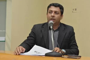 JÃÂºnior Pacheco recebe convite para filiar no PV e diz que ainda estuda apoio a qualquer candidato